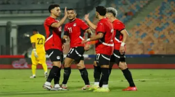 القنوات المجانية الناقلة لمباراة مصر وجنوب أفريقيا اليوم.. تردد القناة الجزائرية والمغربية